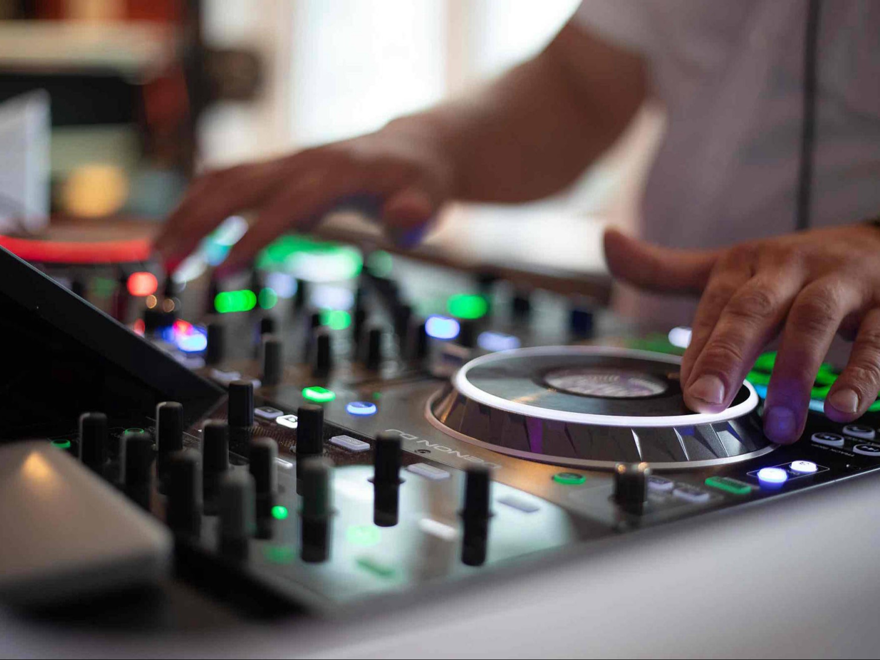 DJ Mixer 2 DJ Bayern Event